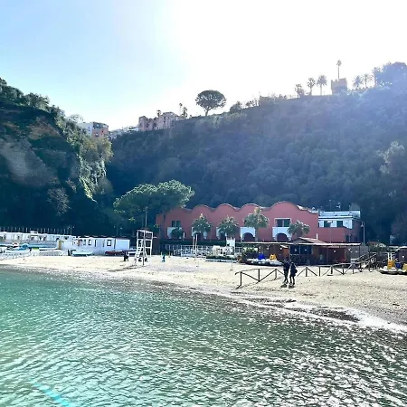 L'oblo' Sul Mare Sorrento Coast Vakantiehuis