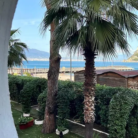 Vakantiehuis L'oblo' Sul Mare Sorrento Coast